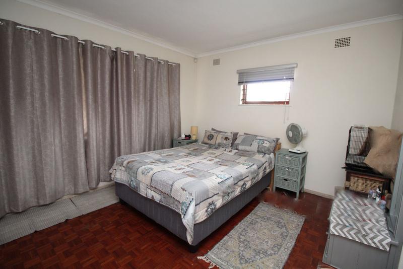 To Let 3 Bedroom Property for Rent in Bloemhof Western Cape